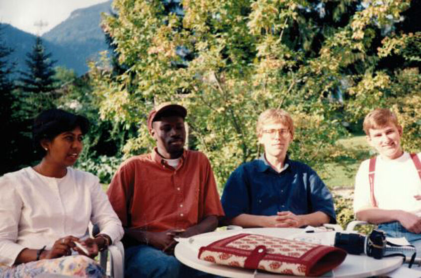 From left to right: Salma (India), Lamine Seyde (Senegal), Heribert Löcker (Austrian Language teacher), Nico Scheermers (Netherlands); (© Michaela Neuenhaus)