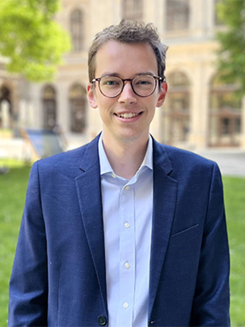 Portrait Jonas Divjak