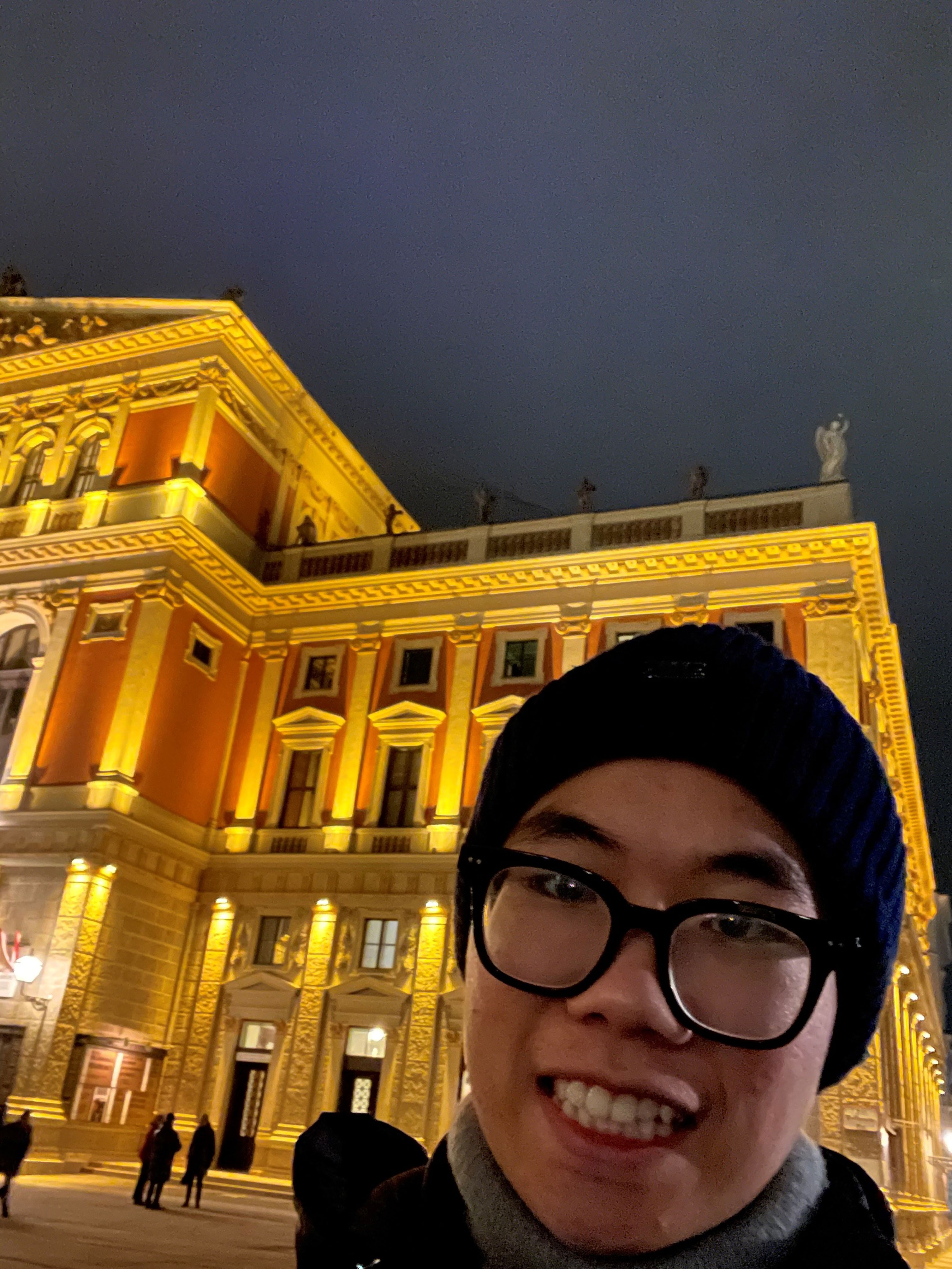 Dinh Nguyen Hoang 